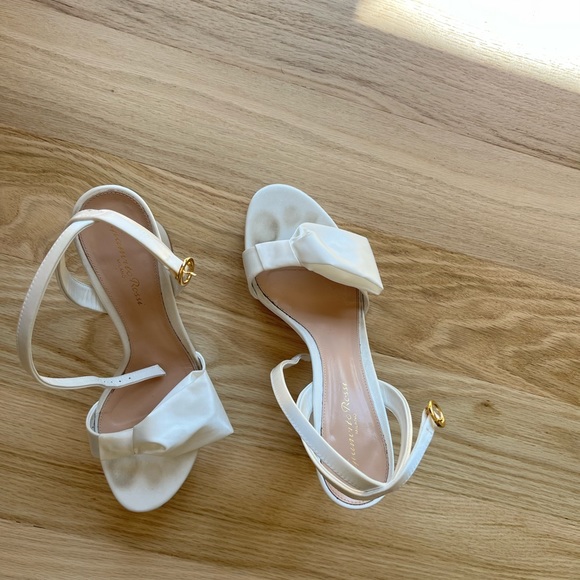 GIANVITO ROSSI
70 bow-embellished satin platform sandals- size 38 - Picture 4 of 12